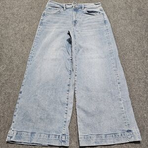 GAP Jeans Womens 12 High Rise Wide Leg Crop Denim Regular Raw Hem 32x26